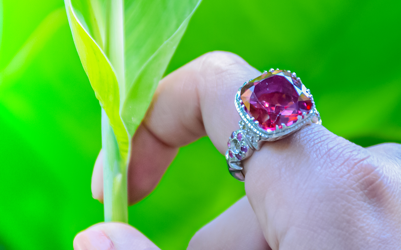 Innovation in jewelry design